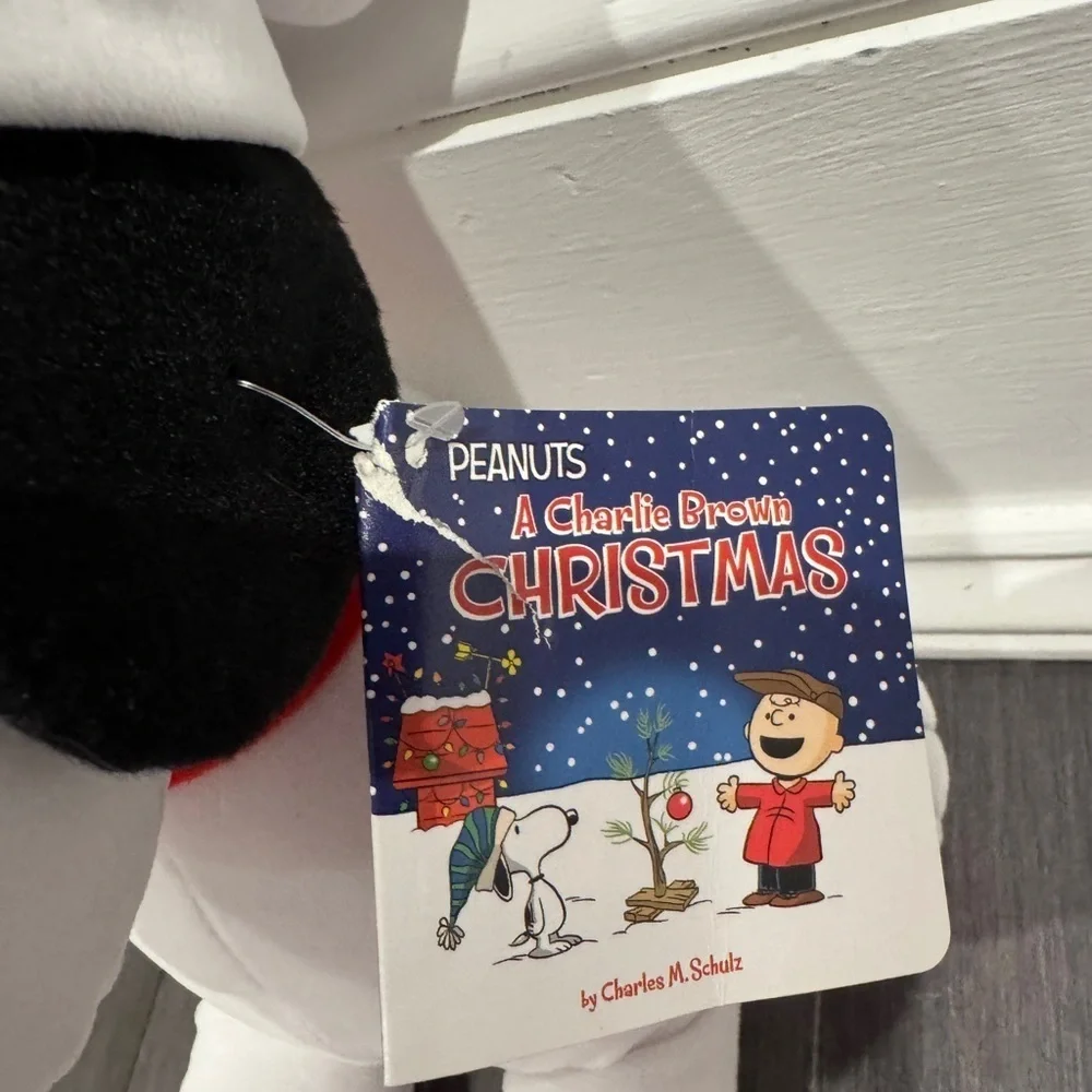 NWT Peanuts Snoopy Christmas Plush with Red Scarf-Charlie Brown
